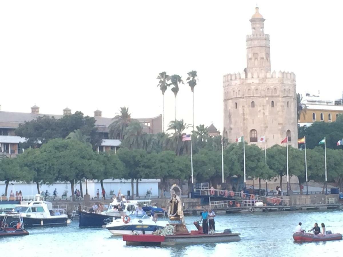 Betis A La Orilla Del Guadalquivir & Vistas A La Giralda Daire Sevilla Dış mekan fotoğraf