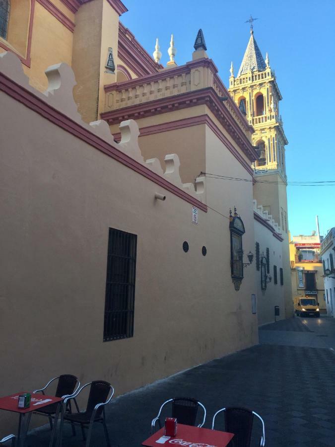 Betis A La Orilla Del Guadalquivir & Vistas A La Giralda Daire Sevilla Dış mekan fotoğraf